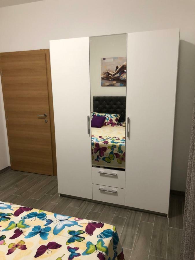 Poljica  Apartments J&K מראה חיצוני תמונה
