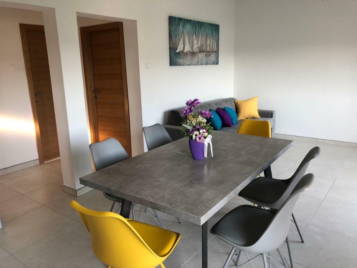 Poljica  Apartments J&K מראה חיצוני תמונה