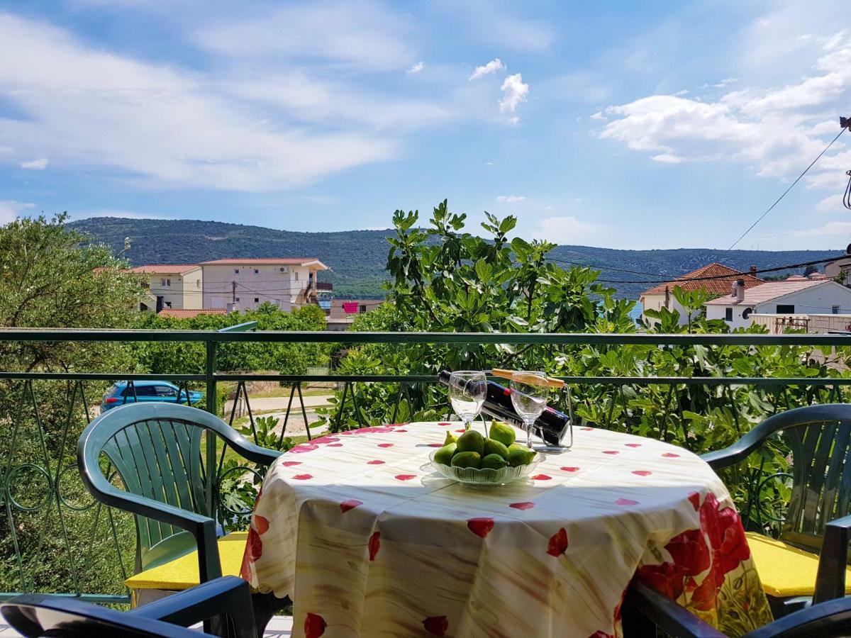 Poljica  Apartments J&K מראה חיצוני תמונה